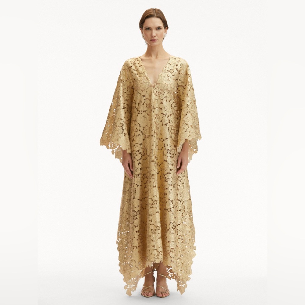 Oscar de la Renta Gold Foil Rose Guipure Caftan, Size S